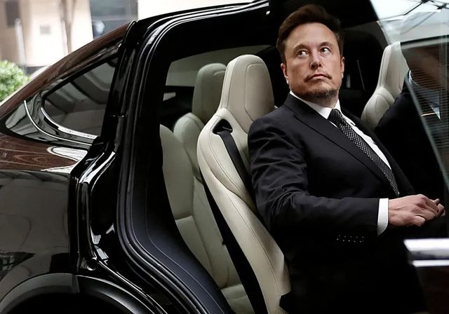 Musk convierte la pornografía infantil generada con IA en producto 'premium'