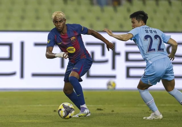 El Barça cierra la gira asiática por todo lo alto