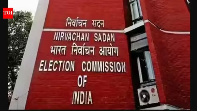 ECI transfers 19 senior police officers in poll-bound West Bengal