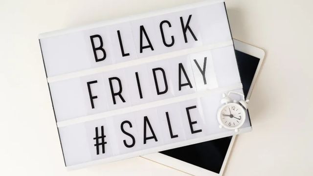 Las visitas a tiendas online falsas suben un 35 % justo antes de Black Friday