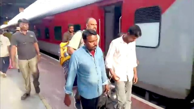 Delhi Police bust Lashkar-linked terror module; 8 arrested from Tamil Nadu, Bengal