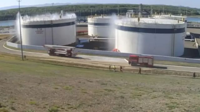 Crearea stocurilor de urgență de produse petroliere, până în 2034, votată în lectură finală