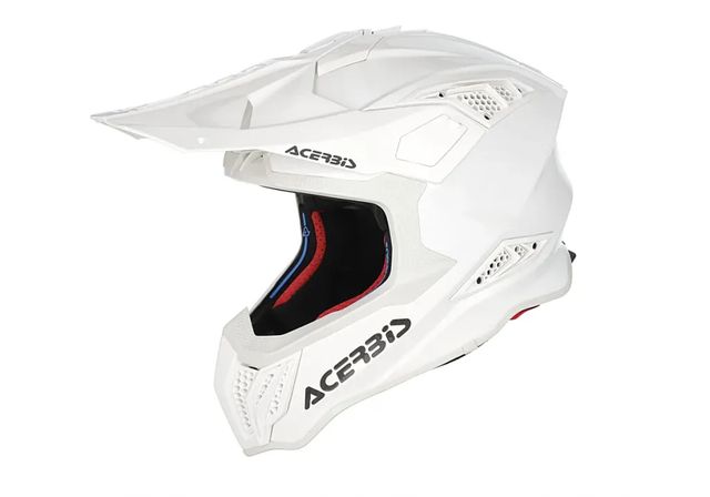 Acerbis presenta Airstrike FIM Racing #2, el casco de Tosha Schareina