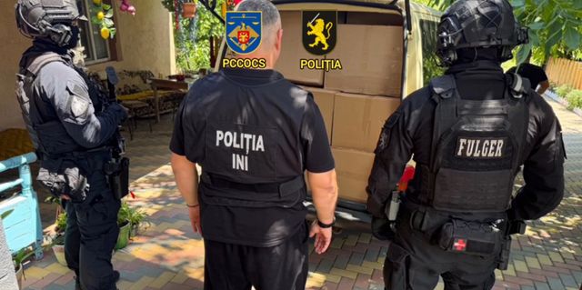 VIDEO Peste 600 mii de țigări de contrabandă, în valoare de peste 1,3 milioane de lei, descoperite de oamenii legii