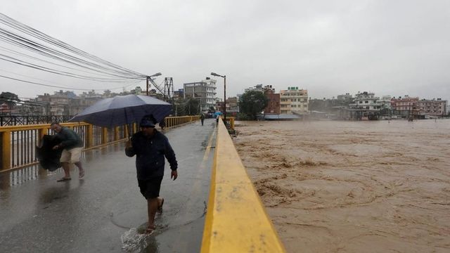 India hands over first consignment of emergency relief materials to flood-hit Nepal