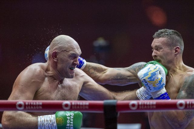 Reacția lui Oleksandr Usyk după ce l-a împachetat pe Tyson Fury și a unificat centurile la categoria grea