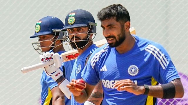 Bumrah Dismisses Struggling Jaiswal 'For Fun', Virat Kohli Aids Youngster