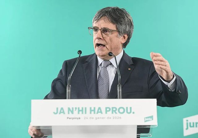 Puigdemont acusa a Sánchez de «hacer de torero» con Elon Musk por electoralismo