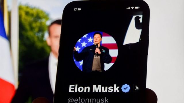 Elon Musk vrea să cumpere TikTok