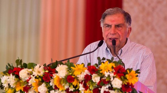 Miliardarul indian Ratan Tata a murit la 86 de ani. Cine a fost șeful imperiului Tata Group care deține Jaguar și Land Rover