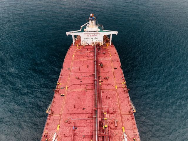 Atac cu drone în Marea Neagră asupra unui petrolier asociat Rompetrol