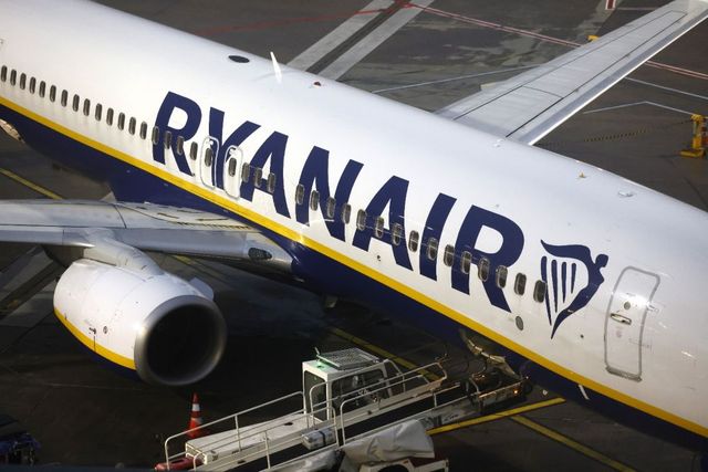 Șeful Ryanair avertizează că 100.000 de pasageri ar putea avea zboruri anulate săptămâna viitoare