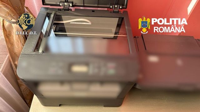 Fabrică de euro falși în Suceava: Peste un milion de euro, găsiți în Bulgaria