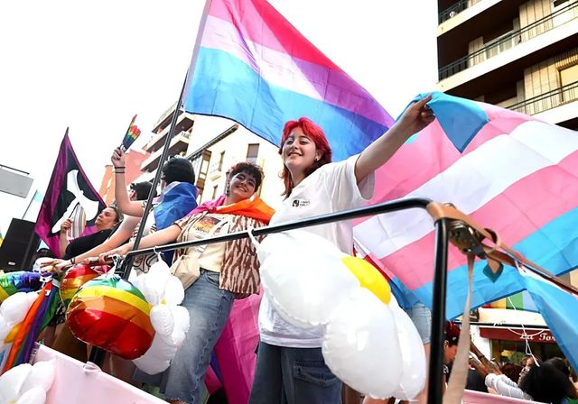 La Seguridad Social debe reintegrar 6.000 euros a un joven trans que pagó su masectomía