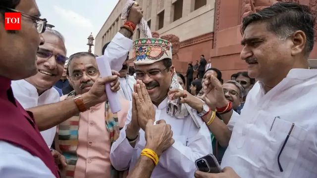Days After Resignation, Dharmendra Pradhan Receives Grand Welcome In Bhubaneswar | WATCH