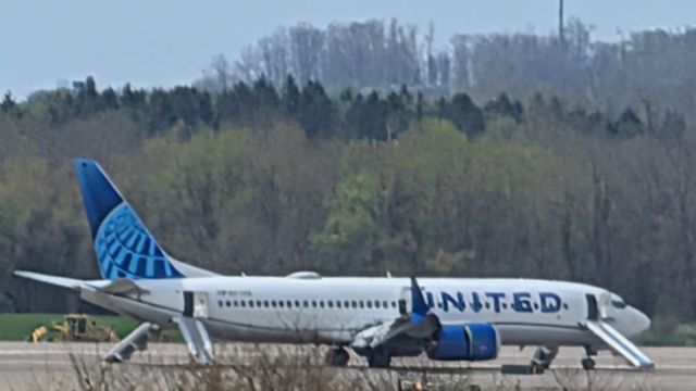 Stati Uniti, minaccia su un aereo diretto a New York: è stato fatto atterrare a Pittsburgh