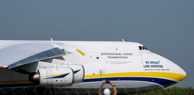 Drone con esplosivo trovato all'aeroporto di Lipsia vicino ad aereo ucraino