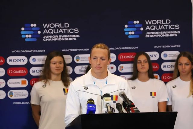 Cum a fost evitată anularea Campionatelor Mondiale de înot pentru juniori din România