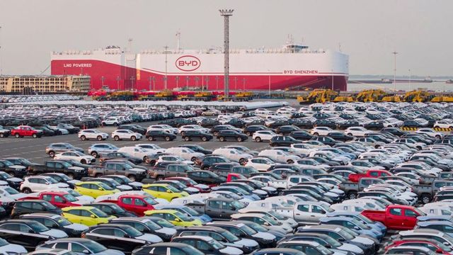 Bruselas propone una alternativa a los aranceles a los coches eléctricos chinos