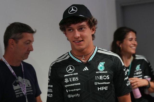 Kimi Antonelli al Gp Monza 2026 con un casco speciale