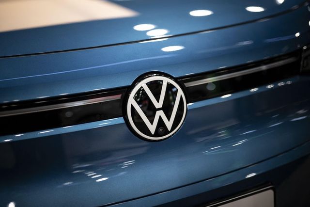 Volkswagen verso il taglio di 100mila posti di lavoro