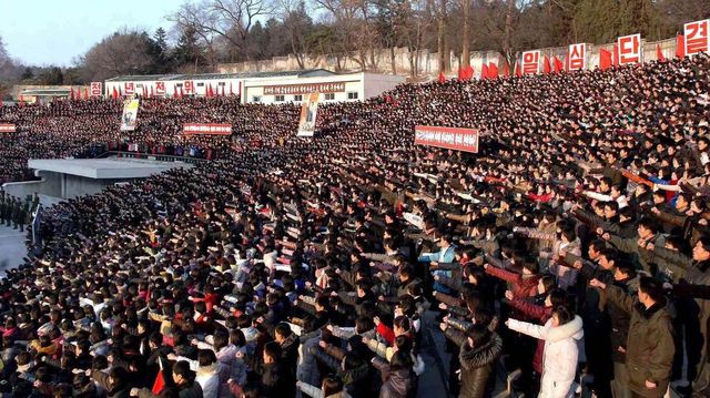 Észak-Korea népe hivatalosan is hűséget esküdött Kim Dzsongunnek