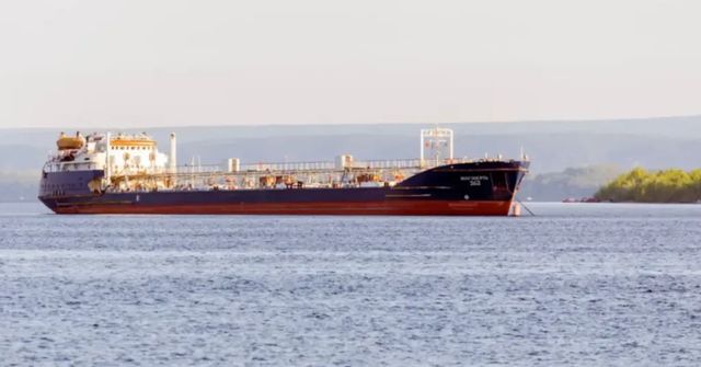 Ukrajinci poprvé ve Středozemním moři zasáhli tanker ruské stínové flotily