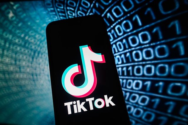 Lovitură grea pentru TikTok. O țară europeană interzice aplicația chineză cel puțin un an