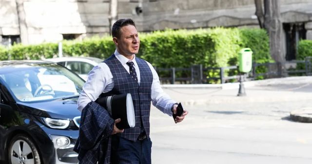 Schadl György 16,5 millió forintért váltotta ki luxuskaróráját