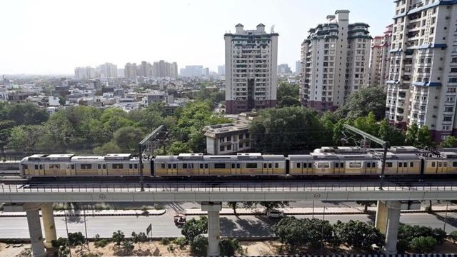 Man Jumps In Front Of Delhi Metro Train On Yellow Line, Dies