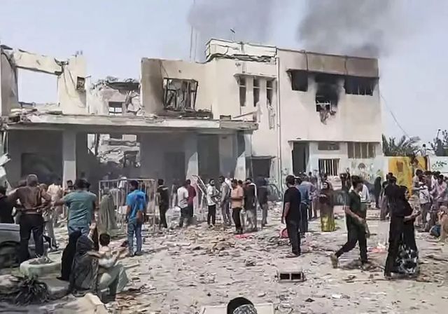 Irán denuncia que 51 niñas han muerto en el bombardeo de una escuela al sur del país