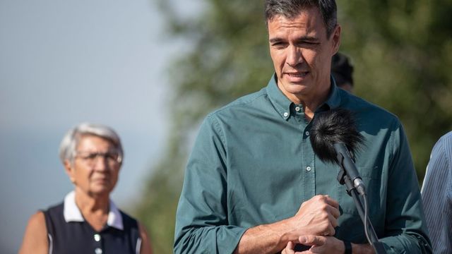 Sánchez interrumpirá sus vacaciones para visitar mañana las zonas afectadas por los incendios