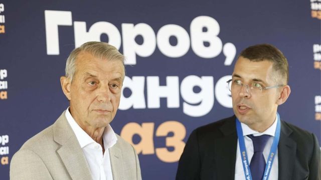 Косьо Вълков и Александрина Пендачанска в Инициативния комитет зад Кандев и Гюров
