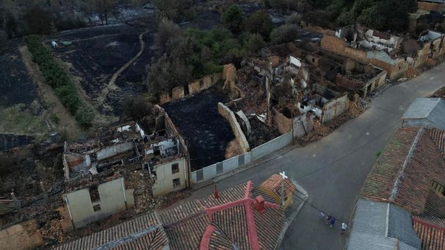 Los bulos e imágenes manipuladas sobre los incendios invaden las redes sociales