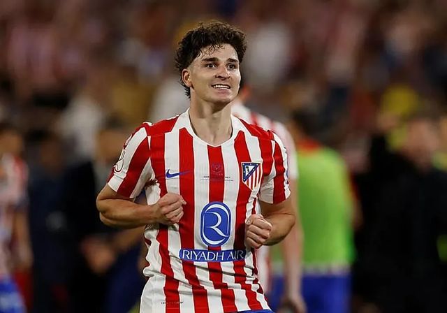El caso Julián Álvarez da un paso más: el Barça recibe la denuncia del Atlético
