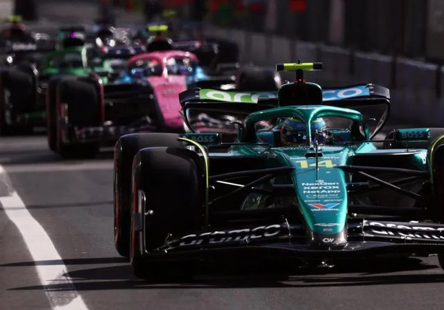 Singapur, entre el título de McLaren, la lluvia y el 'necropostureo' canino por Hamilton