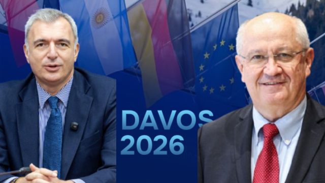 Premierul Alexandru Munteanu participă, împreună cu vicepremierul Eugeniu Osmochescu, la Forumul Economic Mondial de la Davos