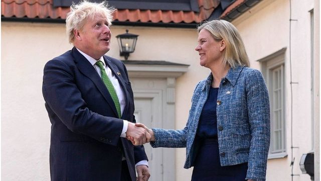 Marea Britanie se obligă să apere Suedia și Finlanda dacă sunt atacate, chiar dacă nu sunt încă în NATO