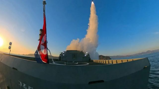 Észak-Korea több ballisztikus rakétát indított a Japán-tenger irányába