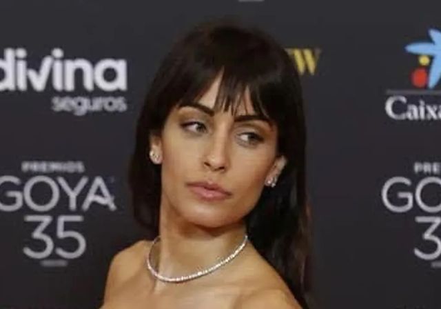 Hiba Abouk y Perico Durán, pareja sorpresa del verano