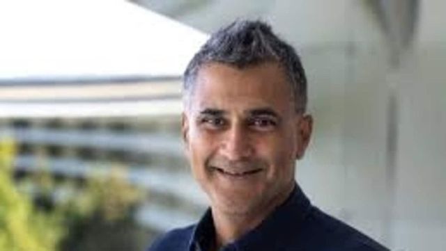 Apple Names Kevan Parekh As New Finance Chief Ahead of Product Launch