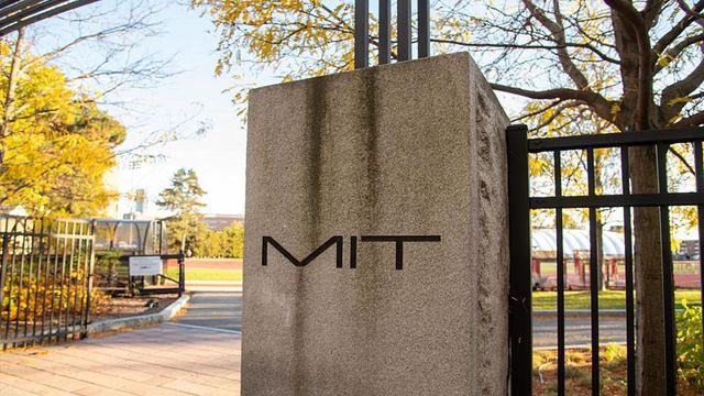 Professore del Mit ucciso a colpi d'arma da fuoco vicino a Boston