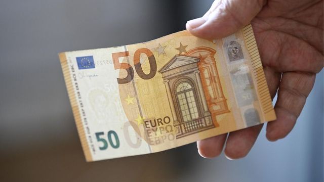 Референтни курсове на еврото