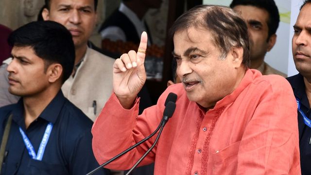 'Jo Karega Jaat Ki Baat, Uske Kass Ke Maarunga Laat': Nitin Gadkari's Latest Dig At Caste Politics