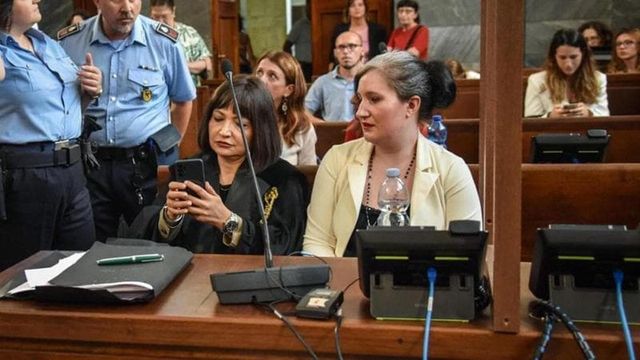 Lasciò morire la figlia di stenti, Alessia Pifferi condannata a 24 anni in appello