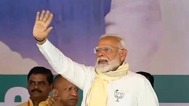 Modi’s Lok Sabha Campaign Blitz In Full Swing, Will Hold Mega Rallies in Maharashtra & Karnataka