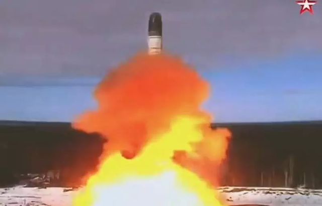 Rusia a efectuat un test cu rachetă intercontinentală