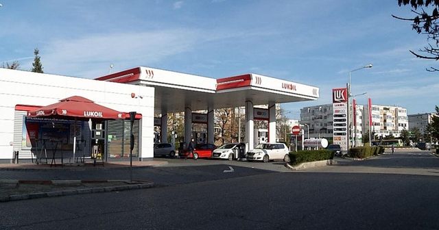 Benzinăriile Lukoil pot funcționa legal până în aprilie 2026