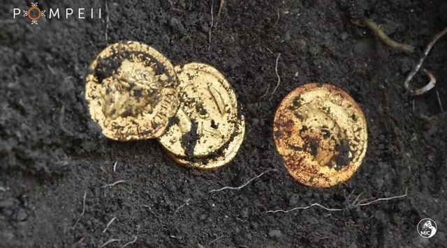 A Pompei ritrovati i resti di altre due vittime dell'eruzione