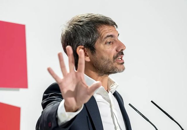 Sumar carga contra Sánchez por Ceuta: exige trasladar migrantes a la Península y critica su tibieza con Marruecos
